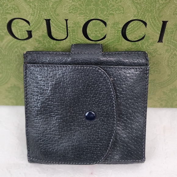 Auth Gucci GG Sherry Line Compact Wallet - Picture 2 of 6